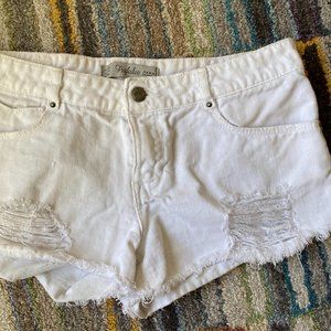 Zara Mid-rise White Demin Shorts